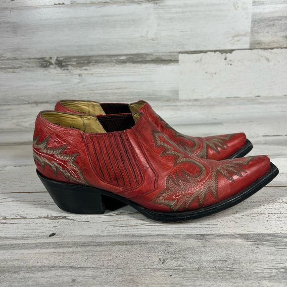 Corral Shoes - Corral Womens G1083 Western Embroidered Pointed Toe Ankle Boots Red 9M
